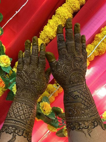 The back view of the two designs.