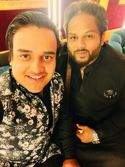 Behind the Scenes & Artist Collaborations photo 28