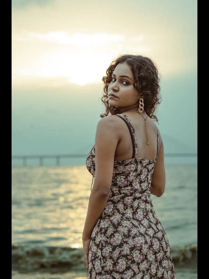 Model & Portfolio Shoots photo 14