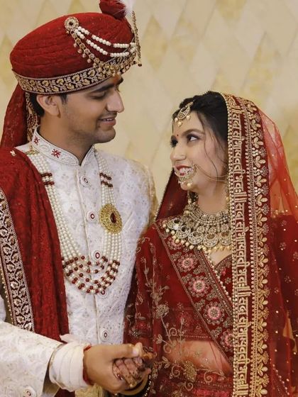 A beautiful couple, looking at each other with so much love. These are the moments to cherish.