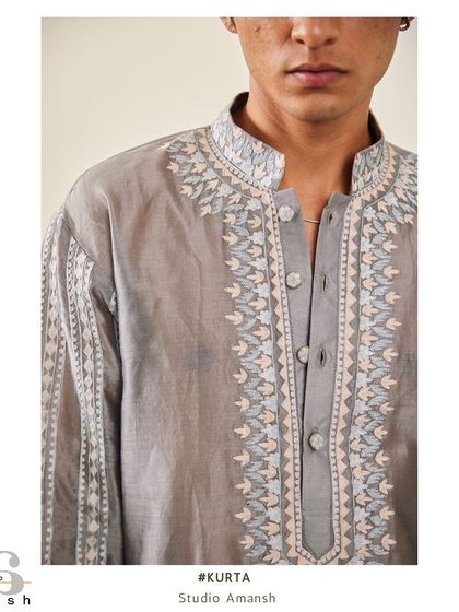 A close-up of the multi-toned threadwork on our grey Chanderi kurta, showcasing the fine craftsmanship.