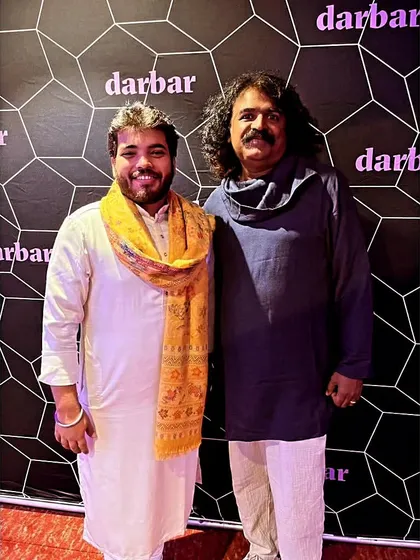 With the flute maestro Pandit Praveen Godkhindi ji at the Darbar Festival. It's always a pleasure to meet and interact with him.