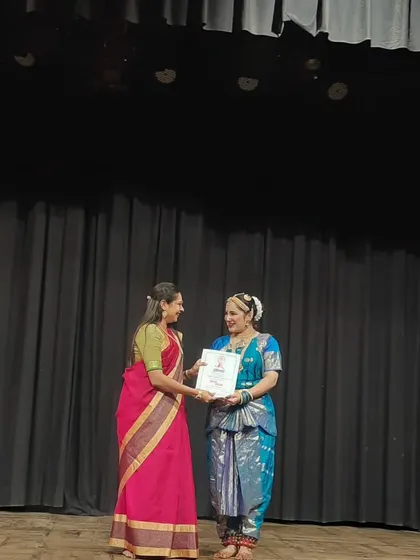 Honoring another talented dancer with a certificate after her beautiful performance. Seeing my students and my Gurubhagini's students perform with such grace fills my heart with so much love.