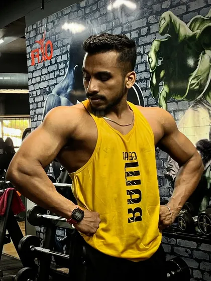 This is the result of dedication. A defined physique is earned through countless hours of training and a disciplined approach to nutrition.