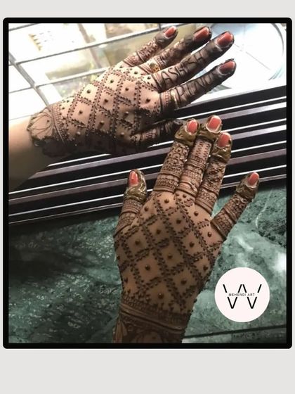 The back-hand design for Teej, featuring a classic jaal pattern.