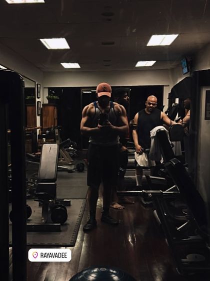 The grind doesn't stop, even during wedding season. Finding time to get a session in, no matter where you are, is the key to long term consistency and progress.