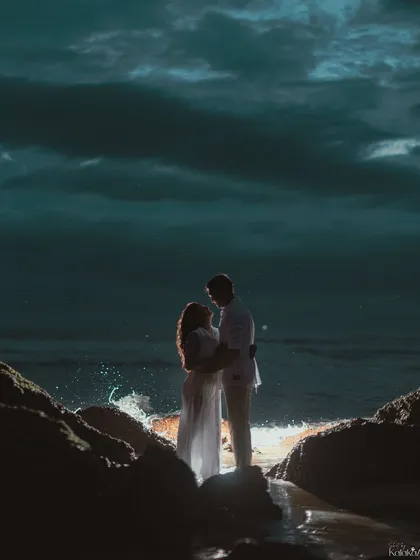 We believe the most dramatic moments often happen after sunset. Using creative lighting against the crashing waves in Goa, we crafted this powerful, cinematic portrait that feels like a scene from a movie.