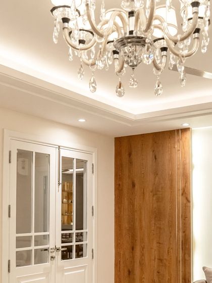 I M Design & Development - Residential Architecture & Interior Design Curated Details: Art, Lighting & Decor photo 26