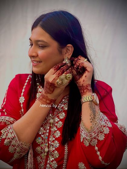 Custom Storytelling & Portraits photo 8