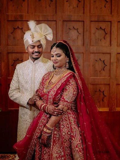 Journeys By Vivek - Wedding Photography Bridal Portraits: Regal & Radiant photo 70