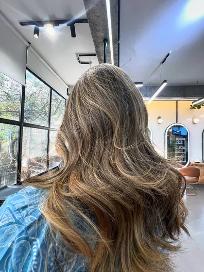This lived-in color has a beautiful mix of warm and cool tones, creating a unique and personalized result.