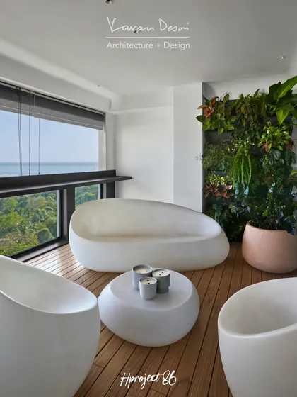 This deck for Project 86 is a private escape above the city. With a vertical garden, sculptural Vondom furniture, and an uninterrupted ocean view, it’s the perfect spot for a sundowner. It’s an outdoor room designed for relaxation.