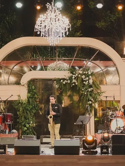The evening opened with a live jazz quartet, setting a soulful and sophisticated tone for the Parisian soirée. The stage was designed to look like a classic French cafe.