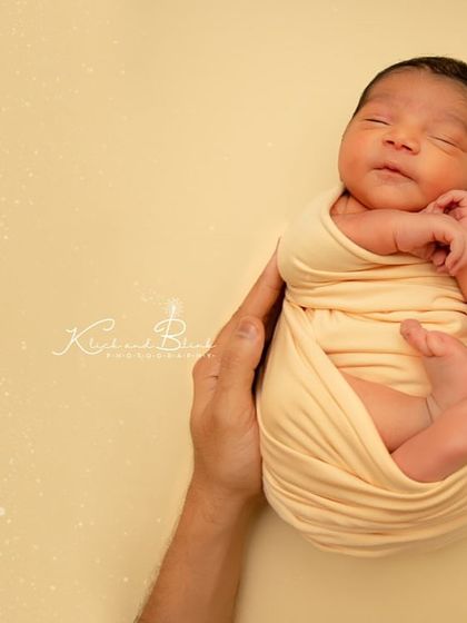 Meghana Merchant - Newborn Photography Simple & Sweet Swaddles photo 10