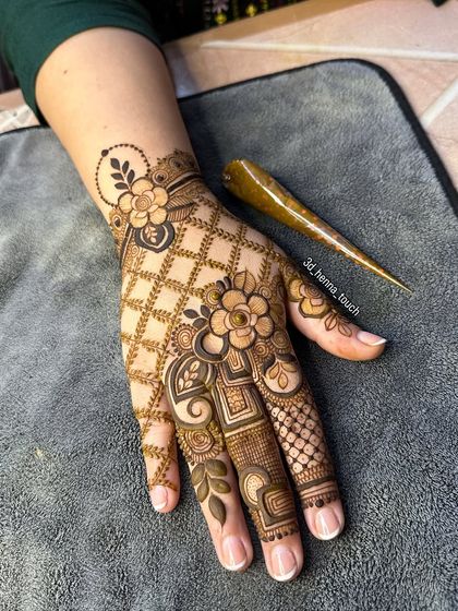 3D Henna Touch - Festive & Occasional Mehndi Minimalist & Chic Henna photo 27