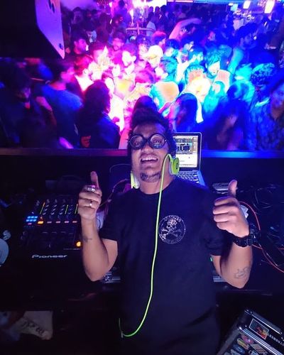 Live DJ Services