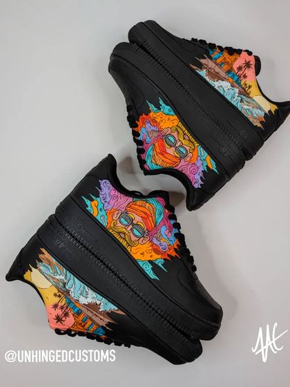 Another angle of the "2 States" pair. I'm really proud of how I managed to make the design feel both vibrant and muted at the same time.