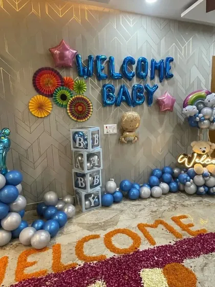Another perspective of the elaborate "Welcome Baby" home decoration, showing all the different elements working together.