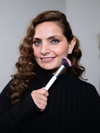 Transforming faces and boosting confidence. For me, makeup is more than just a job, it's magic.