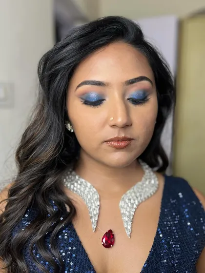 A close-up of the blue smokey eye. I blended multiple shades of blue and black to create this intense, dramatic look.