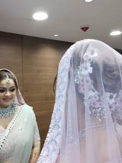 Signature Floral Buns & Updos photo 8