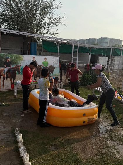 Holiday & Festive Celebrations photo 4