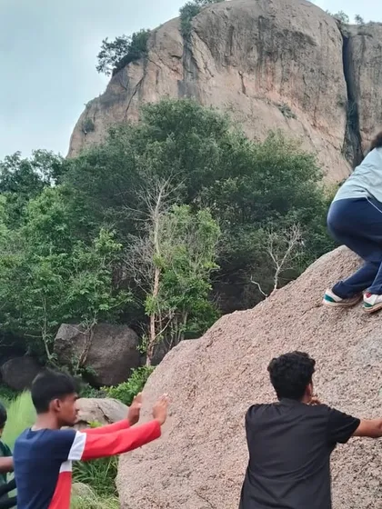At our Ramanagara camp, we introduce young climbers to bouldering with a focus on safety and teamwork. Here, participants learn basic climbing techniques while being supported and spotted by their peers and our instructors.