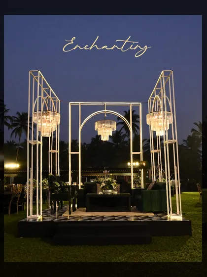 The right lighting can transform any space. For this Sangeet in Goa, I designed this enchanting stage with grand chandeliers to create a dramatic, starry-night effect. This is how I make even a simple lawn feel like a fairytale.