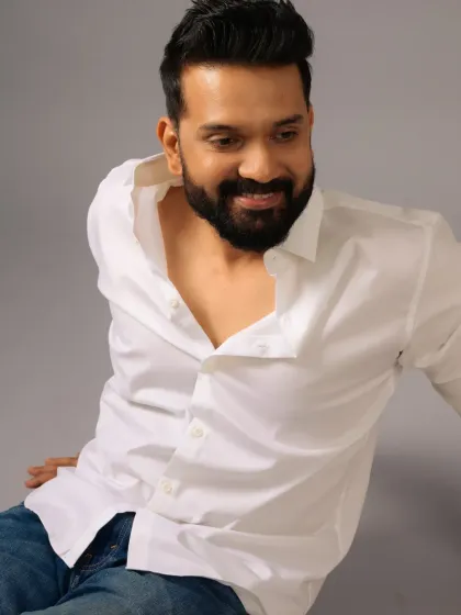 A joyful and candid moment from the same shoot. My job is to ensure the grooming holds up, whether the mood is serious or lighthearted.