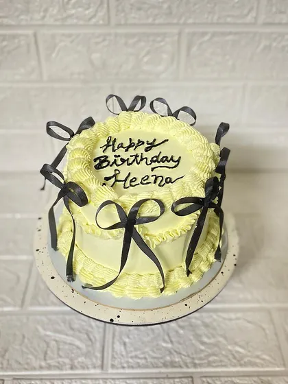 One more look at this very popular and aesthetic cake design.