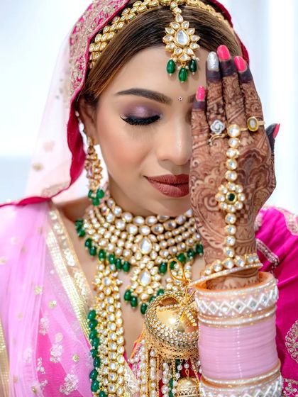 Timeless Wedding Day Looks photo 30