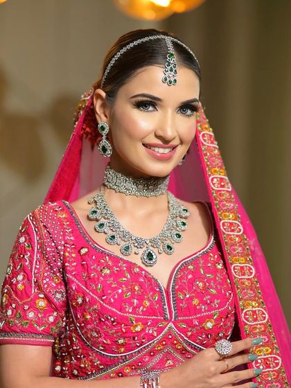 Modern & Pastel Bridal Looks photo 7