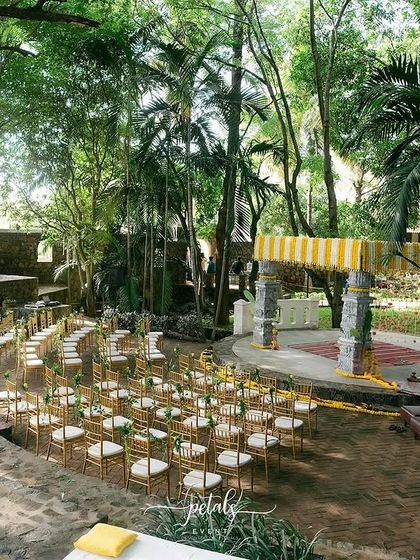 Petals - Wedding Decoration & Styling Timeless South Indian Mandaps photo 6