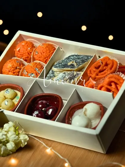 This is one of my most loved creations, the Mithai Candle Gift Box. It features hyper-realistic, scented candles shaped like Motichoor Ladoo, Kaju Katli, and Jalebi. It’s the perfect festive gift that offers all the sweetness with zero calories.