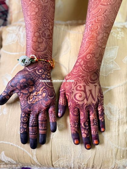 The deep, mature stain after a couple of days. This design features the initials 'S' and 'W'.