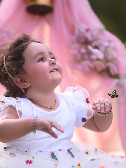 First Birthday & Cake Smash photo 13