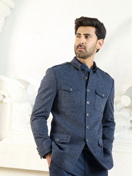 The harmonious blend of elegance and refinement in this navy co-ord set makes it a perfect choice for a summer wedding or any sophisticated gathering.