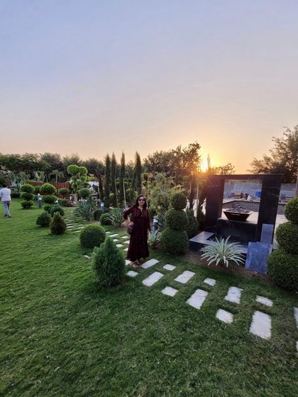 Whispering Gardens - Landscape & Garden Design Sprawling Farmhouse & Villa Estates photo 9