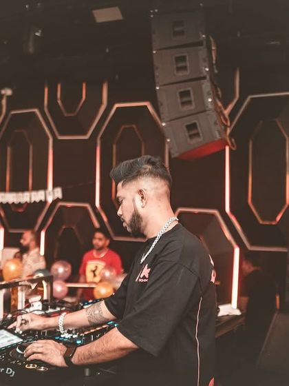 Unforgettable Club Nights photo 37