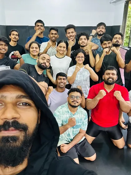 Team FFC Vashi after a super cool session with Coach Sumit. Join our community and feel the difference that training with a supportive team makes.