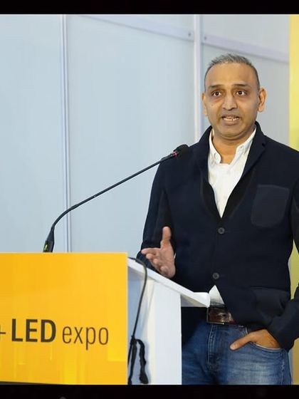 An instructor delivers a presentation during a certification workshop on the influence of lighting in functional designs. We invite experienced practitioners to share their real-world knowledge and case studies with our attendees.