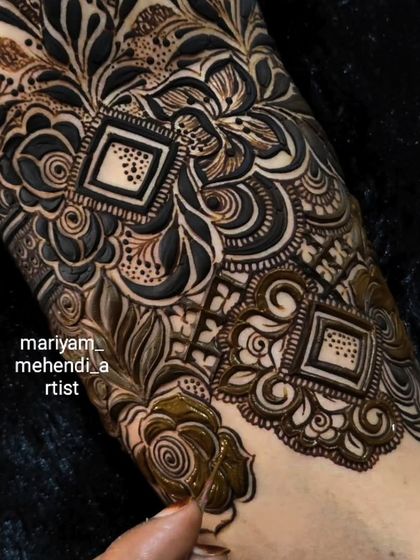 The Art of Mehendi: My Process photo 9