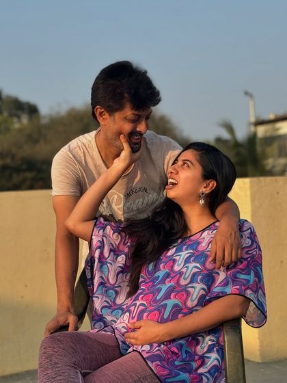 So much love and laughter. A healthy pregnancy journey is also about finding joy and reducing stress.