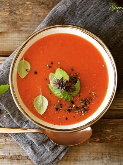 Appetising and refreshing soup for all you soup lovers. Tomato-basil soup and a little pepper to give you that little gist of spice.