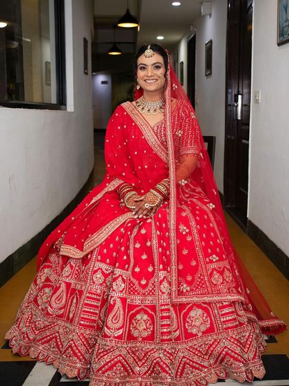 Portraits of my bride Sameera. I created a beautiful look that complemented her dusky skin tone and classic red lehenga.