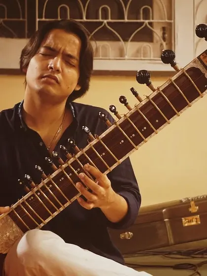 A behind-the-scenes photo from the shoot for "Sargam Crossing," a track from my band Araj's album, 'Chakra'. This composition is a blend of Raag Patdeep and Vachaspati.