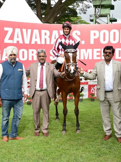 Ice of Fire, with jockey P. Trevor, after winning The Coromandel Gromor Bangalore Million.
