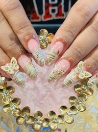 Nail Art & Extensions
