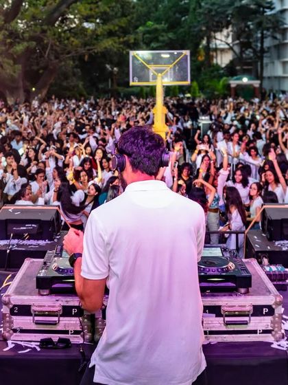 The view from behind my decks, looking out at a sea of hands waving in unison.