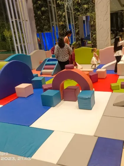 For the youngest guests, safety and fun are my top priorities. I design these complete soft play zones with thick foam mats, colorful blocks, and gentle climbers, creating a secure environment where toddlers can play freely.